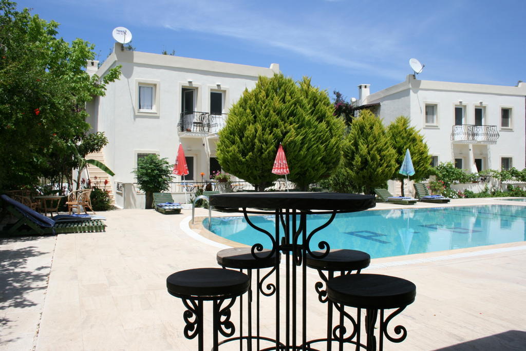 Aparthotel Paradise Garden Gumusluk Evleri Exterior foto