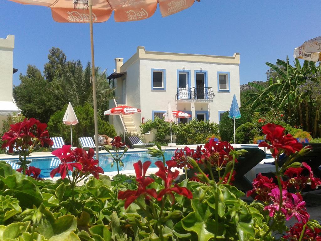 Aparthotel Paradise Garden Gumusluk Evleri Exterior foto