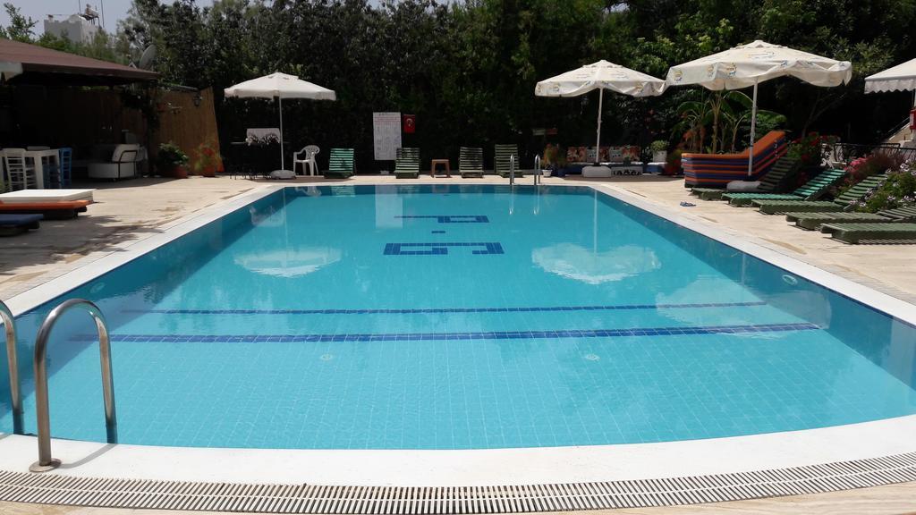 Aparthotel Paradise Garden Gumusluk Evleri Exterior foto
